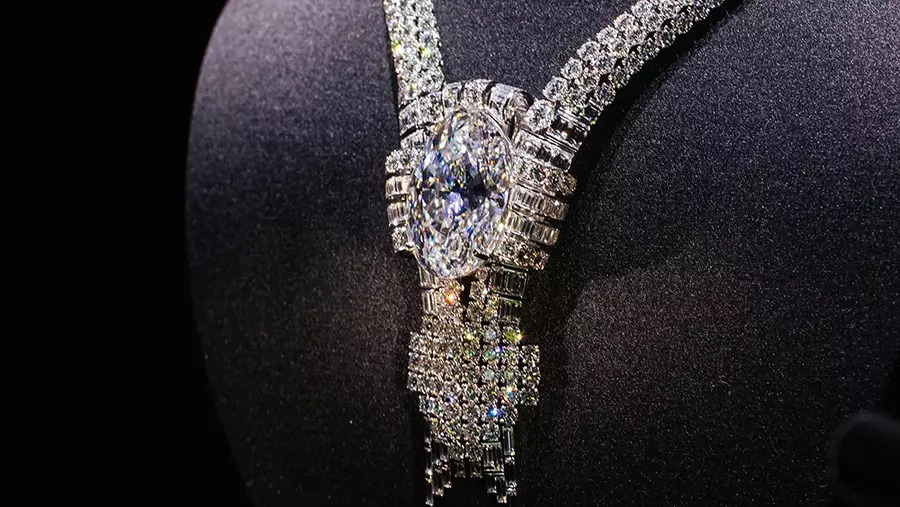 گردنبند World’s Fair Necklace برند تیفانی