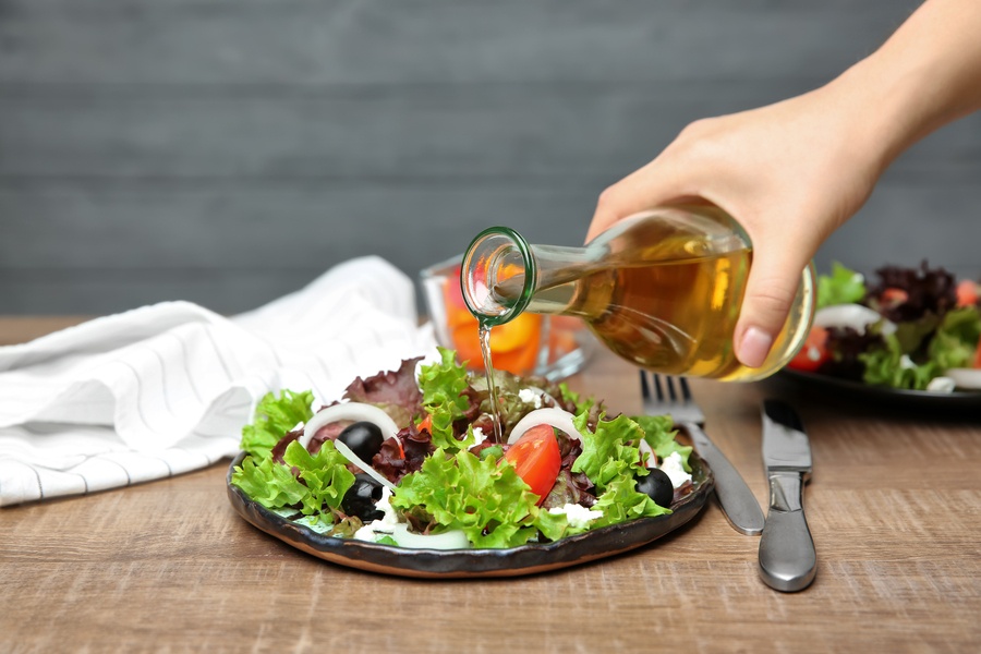 استفاده از سرکه سیب برای سالاد